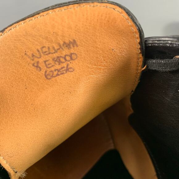 JOHN LOBB Size 9 Black Leather Pointed Toe Lace Up Shoes